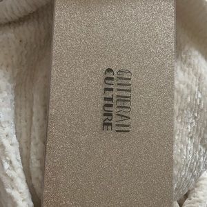 Gliteratti culture makeup- eyeshadow palette